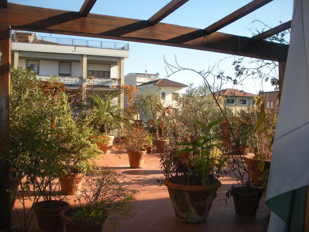 La Terrazza Da Ernestina Daire Lucca Dış mekan fotoğraf